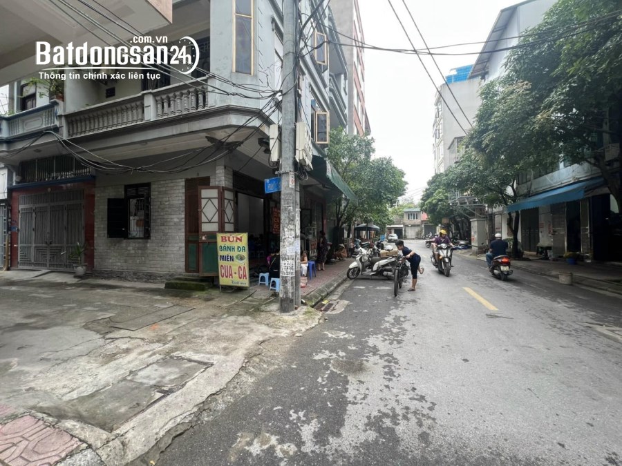  Bán Nhà Nguyễn Thái Học Thuộc Khu Phân Lô Ô TÔ TRÁNH  MẶT NGÕ THÔNG 2 PHỐ CÁCH PHỐ 1