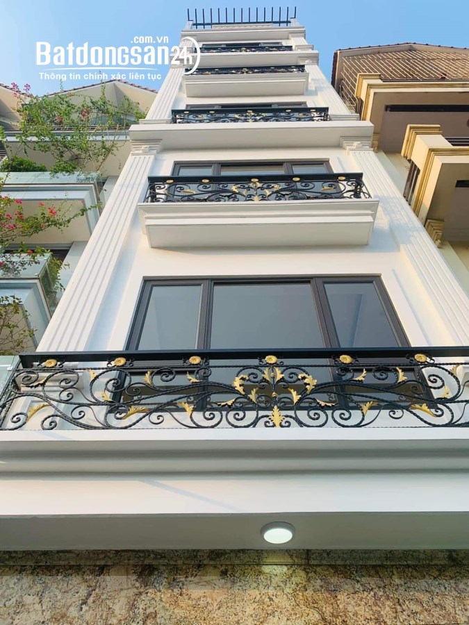 BÁN NHÀ ĐƯỜNG BƯỞI 52M2 , NHÀ 5 TẦNG , MT 4M6 GIÁ 10 TỶ 4 . MẶT PHỐ - VỈA HÈ RỘNG - K