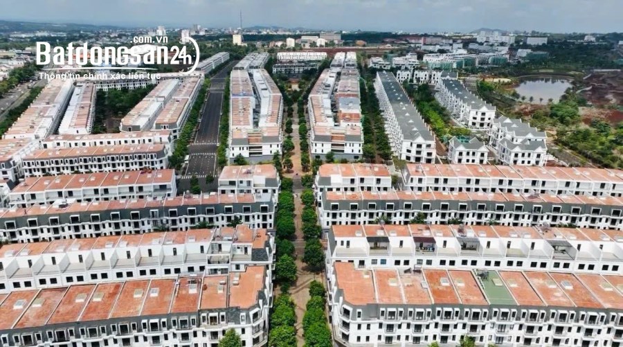 BÁN SHOPHOUSE VIEW QUẢNG TRƯỜNG GIÁ TỐT, ĐÃ CÓ SỔ 