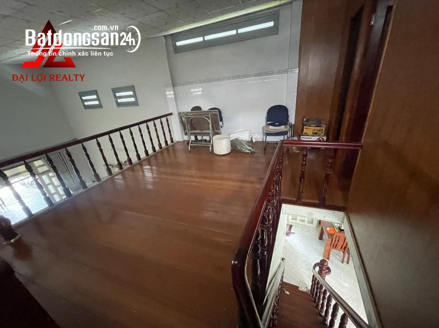 Chính chủ hạ giá bán gấp nhà , Phường 10 , Mỹ Tho