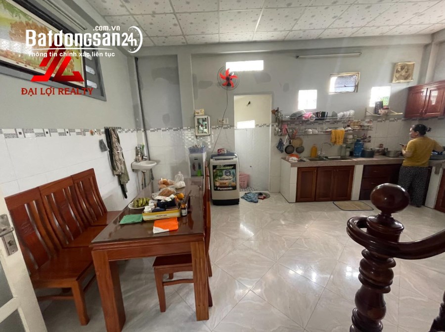 Chính chủ hạ giá bán gấp nhà , Phường 10 , Mỹ Tho