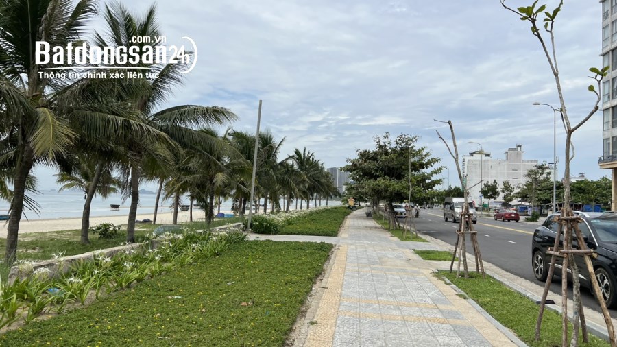 Bán 2 lô mặt tiền Hoàng Sa đối diện bãi tắm mân thái giá 25x tr/m2
