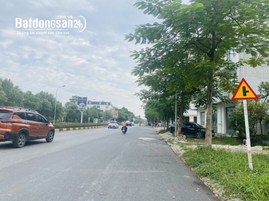Bán nhà mặt phố Đường Quốc Lộ 2B, Phường Định Trung, Tp Vĩnh Yên