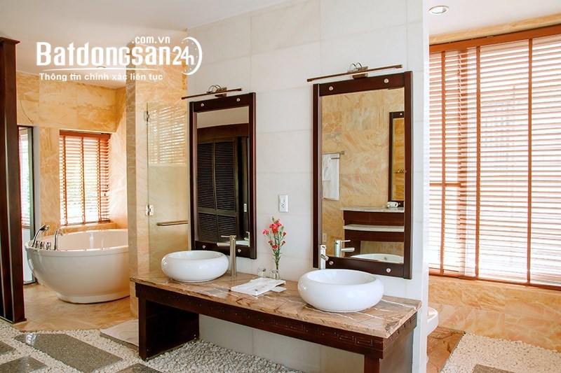 Bán nhà 7,15 X 11,57 Đường Nguyễn Văn Linh, Phường Tân Thuận Tây, 21 TỶ