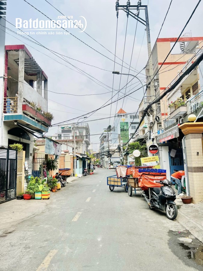 Bán nhà hẻm 8m Hòa Bình-ngang 4.1m-100m2 gần Đầm Sen+ngã 4 Hòa Bình-KD tốt