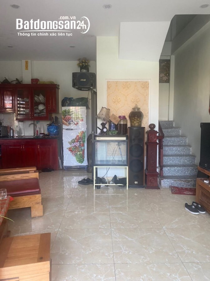 Nhà lô góc 34m 4 tầng 3.6 tỷ Huyền Kỳ, Hà Đông