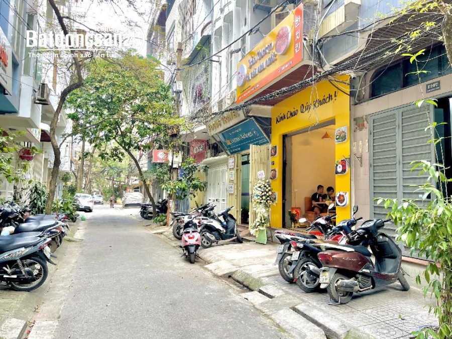 Bán nhà phố Huỳnh Thúc Kháng nhỉnh 14 tỷ 48m2, 4 tầng vỉa hè ô tô kinh doanh hiếm Đốn