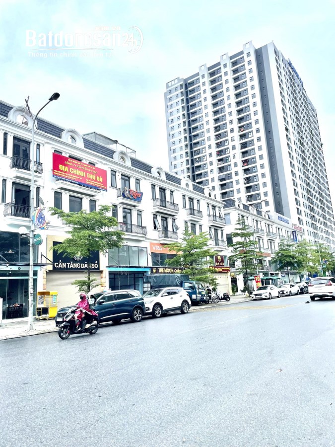 Cho thuê nhà nguyên căn Shophouse phố Thành Trung-Trâu Quỳ, 90m2, đường 30m.098285280