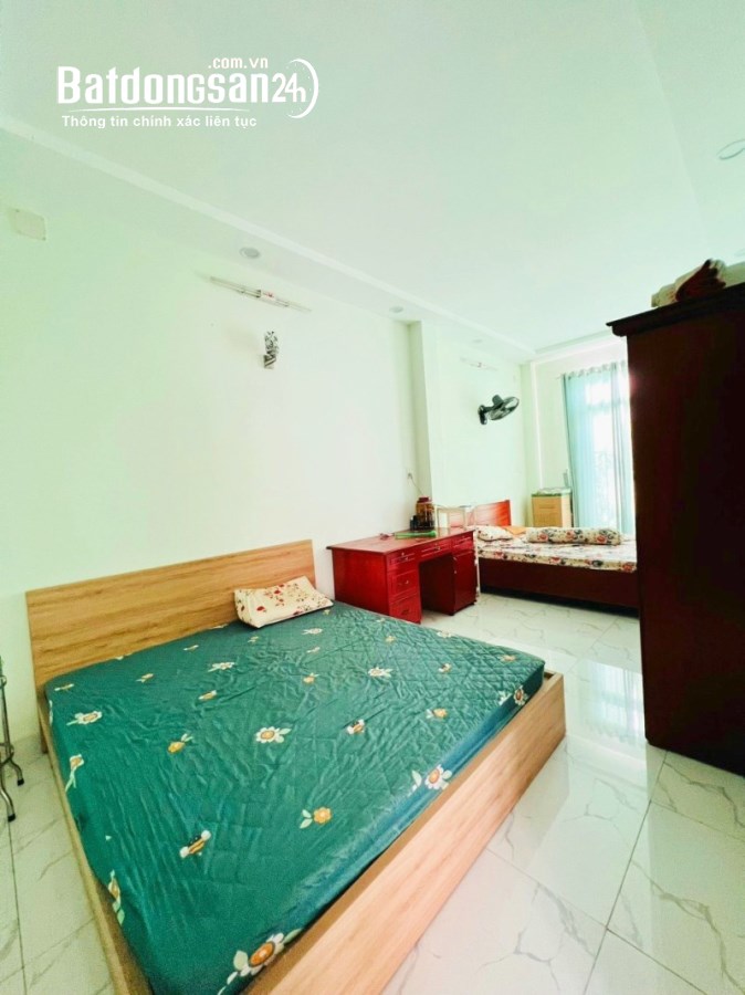 Bán gấp biệt thự hẻm ô tô Hoàng Hoa Thám, Tân Bình, 115m2, 3 tầng 5PN, chỉ 17 tỷ X