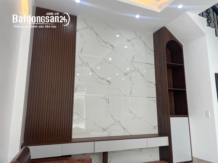 Bán nhà 3 tầng ngõ phố An Ninh, ph Quang Trung, TP HD, 44.3m2, 3 ngủ, hướng bắc, 2.35