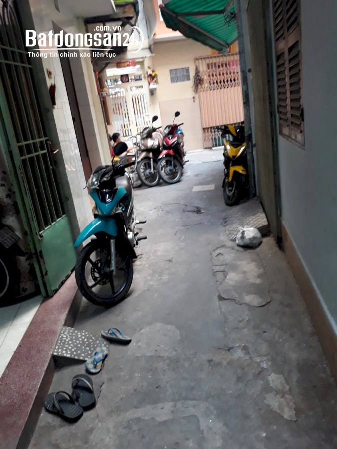 Tìm chủ mới cho căn nhà hẻm 302 Đường Bà Hạt, Phường 9, Quận 10