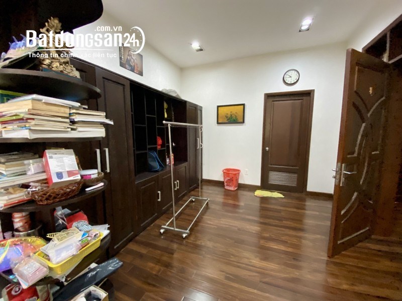 Biệt thự hẻm xe tải Hoàng Hoa Thám, Tân Bình, 115m2, ngang gần 7m, giá tốt
