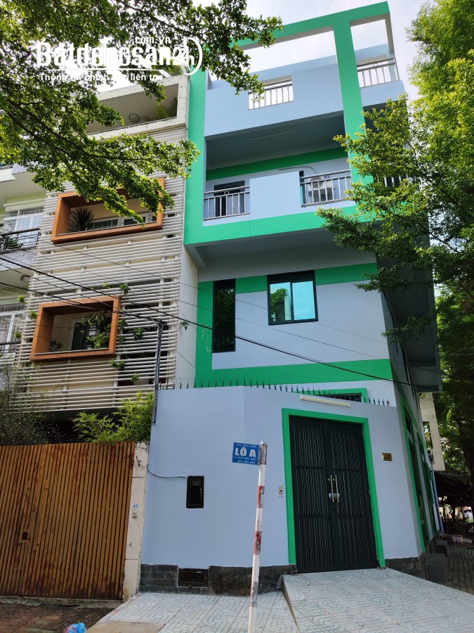  Nhà Góc 2 MT 12m Khu ĐT Nam Long, Đường Phú Thuận, Quận 7, 116m2, 4L. giá 19,9 tỷ