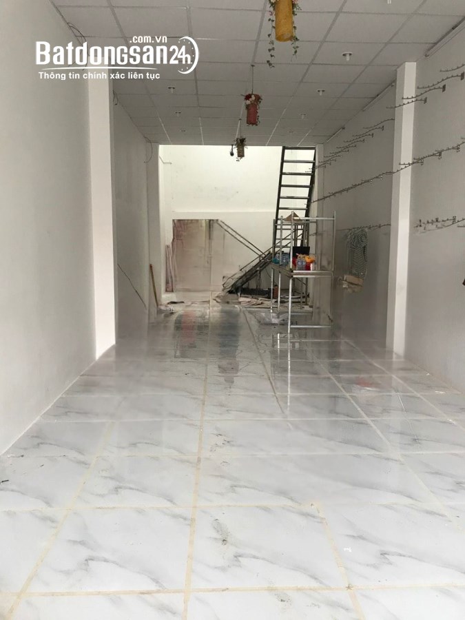 Bán nhà MT Phan Huy Ích-gần ga Metro2-sổ nở hậu-kinh doanh sầm uất -giá sốc