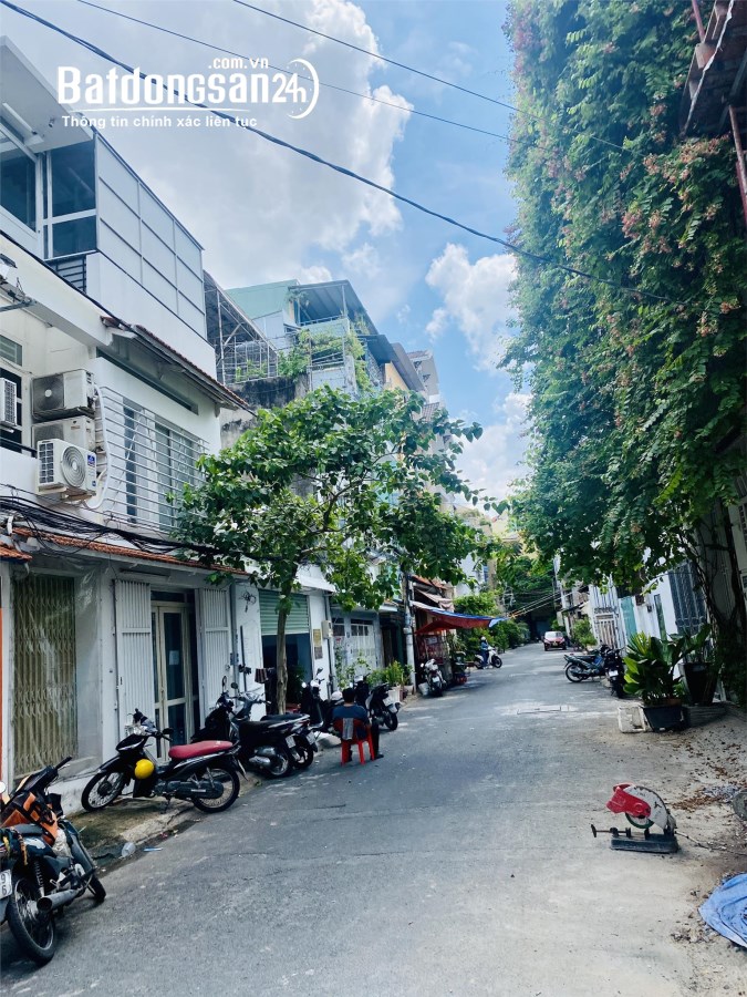 ***Bán nhà khu K300 phường 12 Tân Bình, ngay chợ Hoàng Hoa Thám