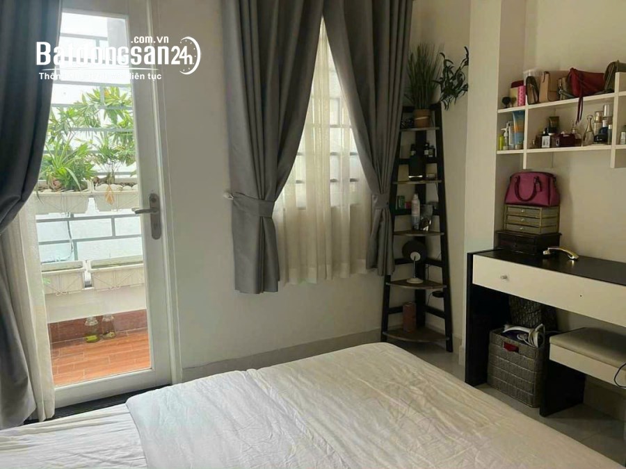 Bán Nhà Mặt Tiền Nguyễn Sơn, Tân Phú, 633m2, Ngang 22m, Dòng Tiền 200tr, Nhỉnh 91 Tỷ 
