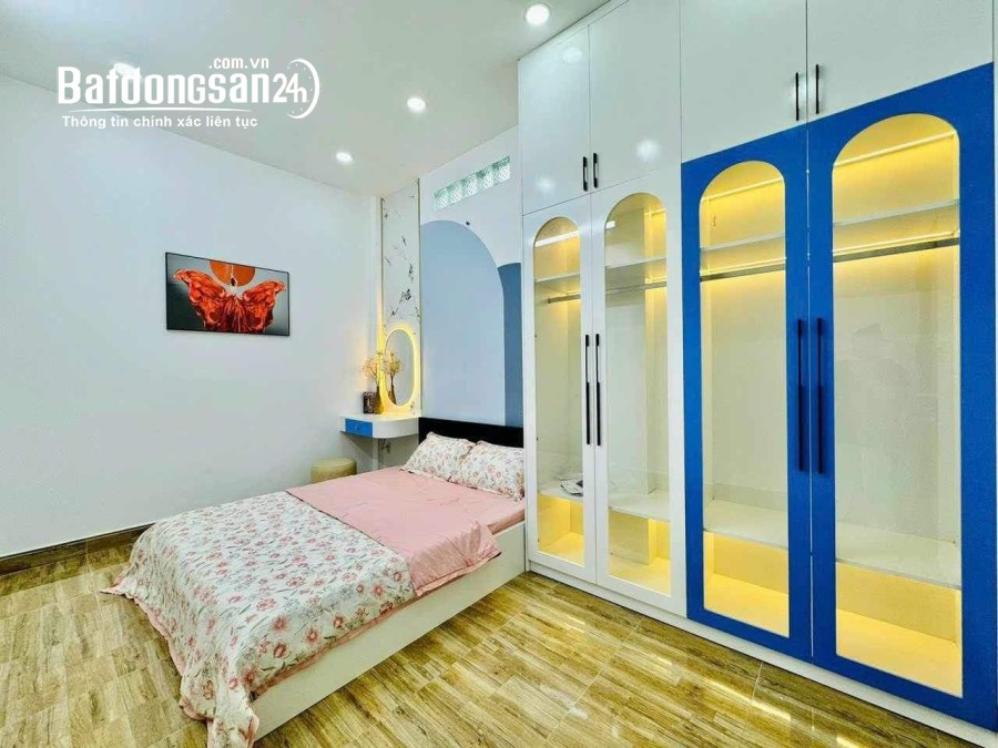 Bán Nhà Gò Vấp Phường 8, Đường Số 18, Nhà Có 3PN,DT=50m2, HXH Sát Nhà