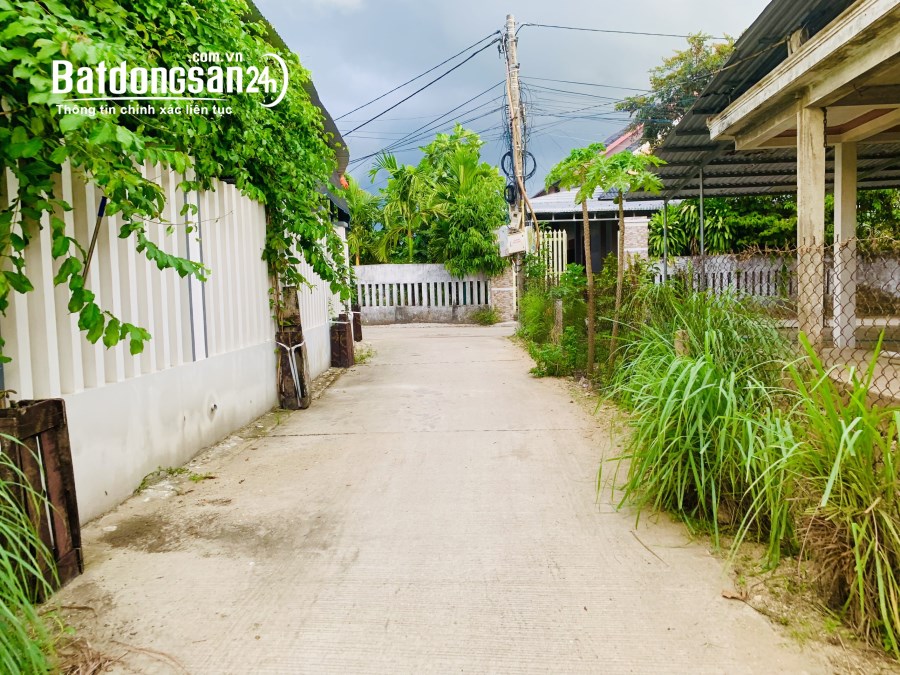 Bán đất Phường Trương Quang Trọng, TP - Quảng Ngãi giá chưa tới 700 triệu 