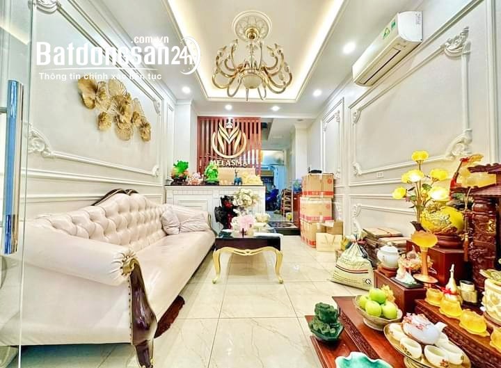 Bán nhà Cầu Giấy phố Nguyễn Chánh 45m x 5T giá 15 tỷ, PL ô tô, nhà đẹp, vỉa hè, KD