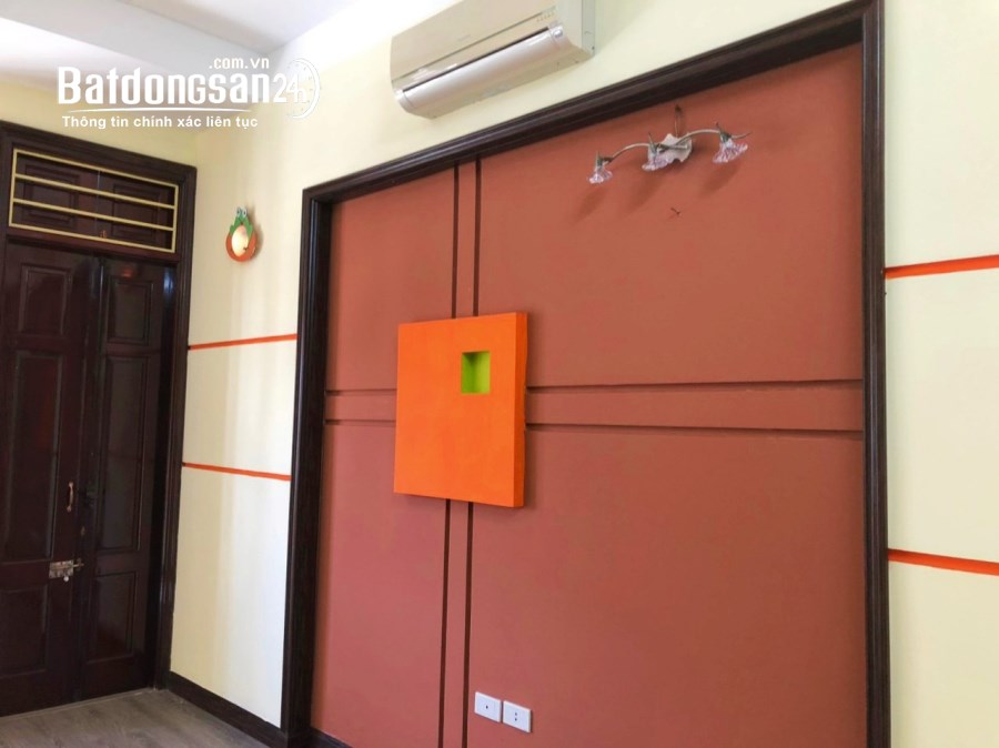 Cho thuê nhà Cầu Giấy phố Đông Quan 55m x 5T giá 18 triệu, ngõ ô tô, 7 phòng
