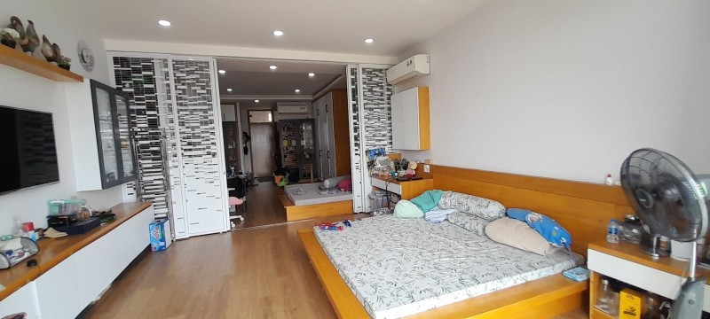MẶT TIỀN KINH DOANH, ĐƯỜNG D4, KDC HIMLAM, TÂN HƯNG, Q7, 6 TẦNG, 100M2, 35.9 TỶ.