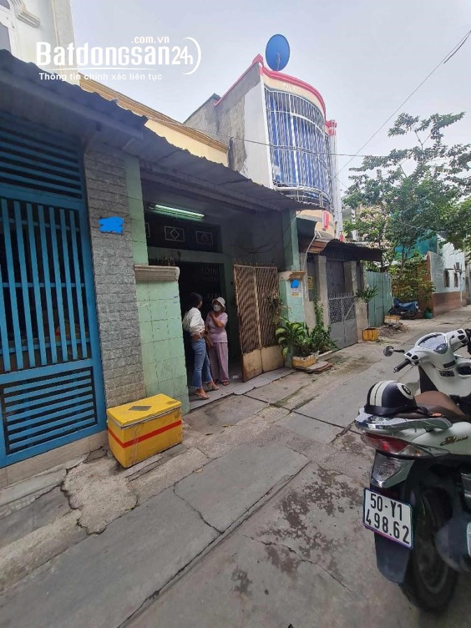Bán nhà 1 xẹt Nguyễn Quý Yêm, 42 m2, 2 tầng, nhỉnh 3 tỷ