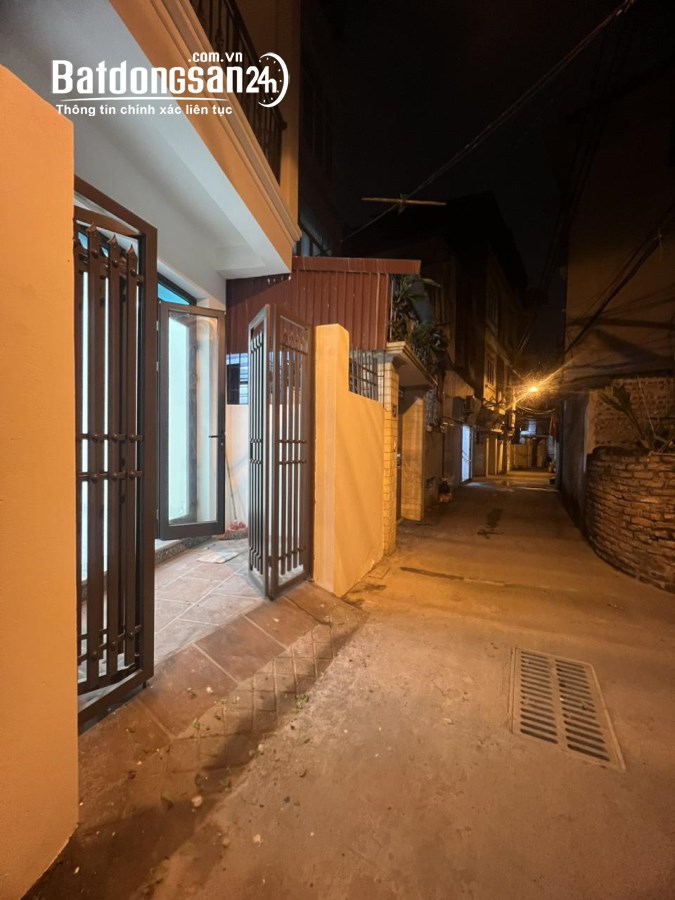 Bán nhà DO NHA _ TÂY MỖ, 48m x 4 tầng, nở hậu, cực thoáng, hàng xóm khu quân đội