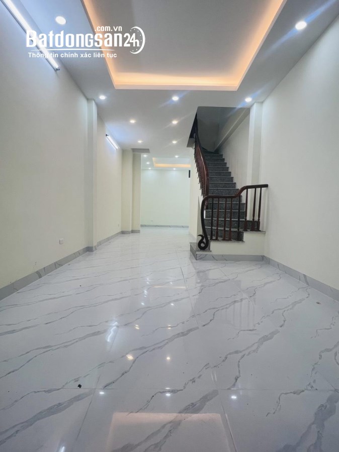 Bán nhà DO NHA _ TÂY MỖ, 48m x 4 tầng, nở hậu, cực thoáng, hàng xóm khu quân đội