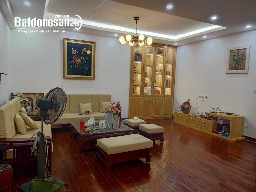 Cần bán căn hộ có diện tích 117m², được thiết kế 3 phòng ngủ, 2 vệ sinh, 6.5 tỷ,