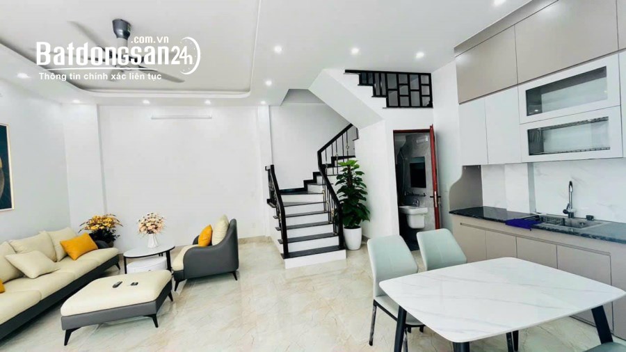 Bán nhà 3 tầng 3 ngủ ngõ phố An Ninh, ph Quang Trung, TP HD, 44.6m2, nhà đẹp, giá rẻ