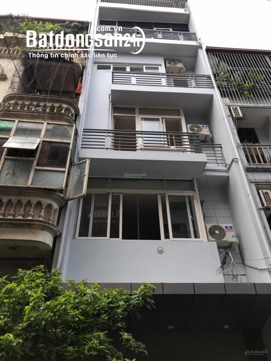 Bán nhà mặt Ngõ 49 Huỳnh Thúc Kháng 30m2, 4T, MT4m vỉa hè ô tô kinh doanh quá HIẾM