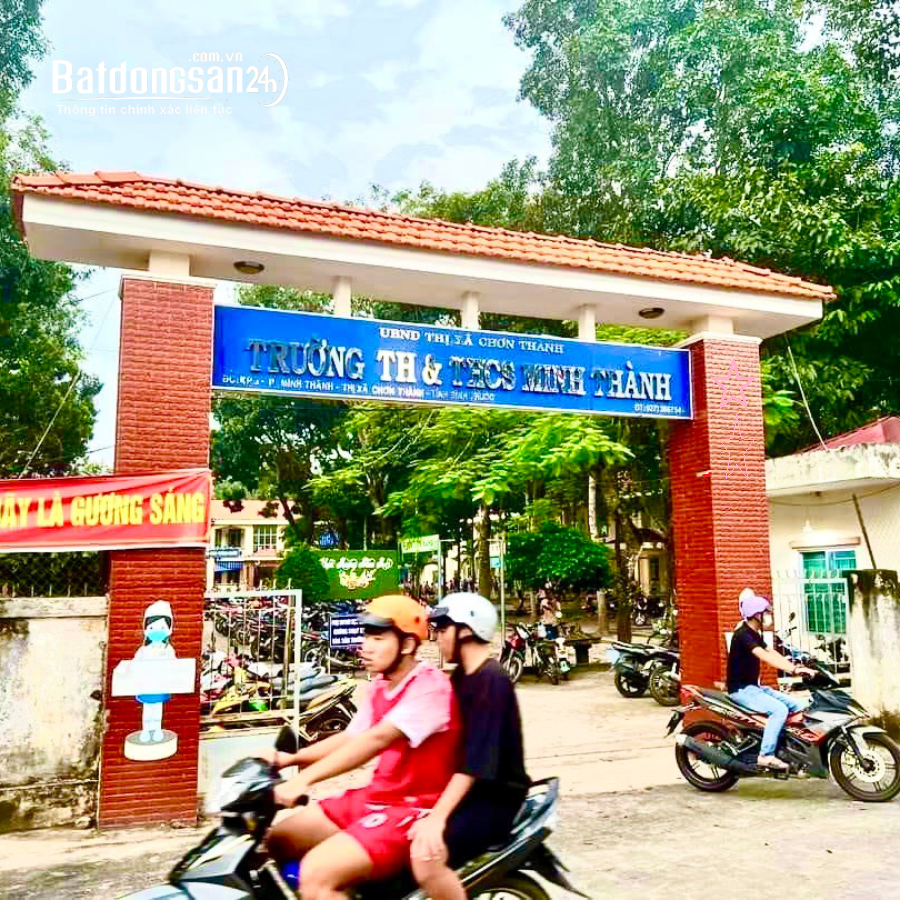 Cặp liền kề ngay kp5 Minh Thành Chơn Thành, giá rẻ