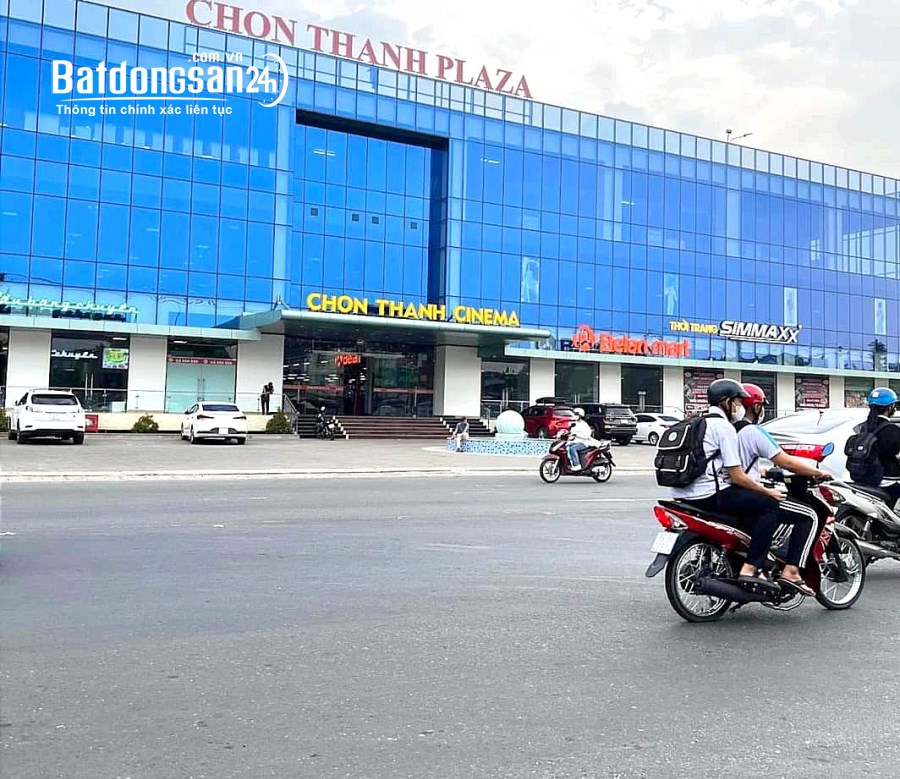 Cặp liền kề ngay kp5 Minh Thành Chơn Thành, giá rẻ