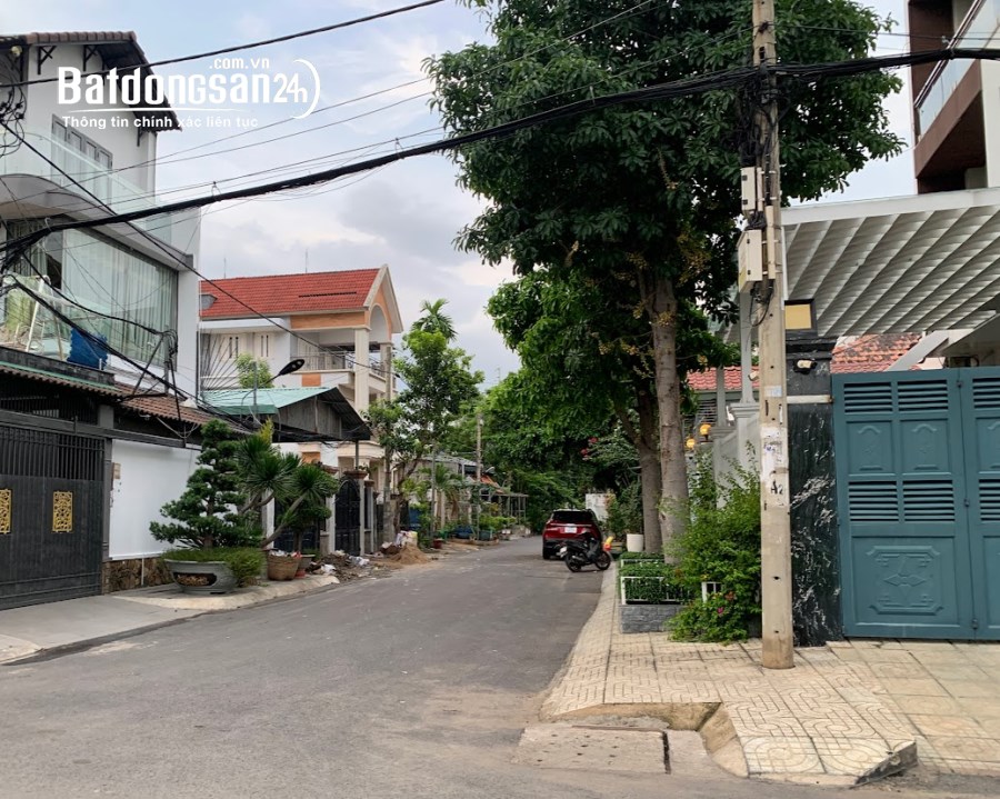 nhà căn góc đẹp đường nội bộ 12m,gần Phạm Văn Đồng-P.HBC,105m2(6x18),11.7tỷ