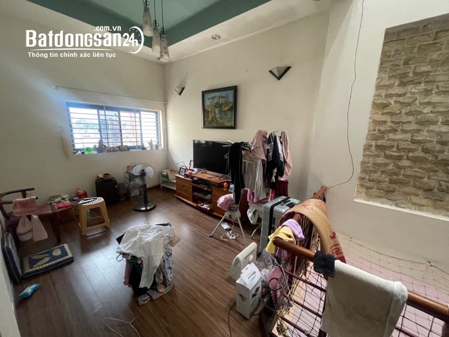 MẶT PHỐ VÀNG HỒNG TIẾN KÉO DÀI, NHÀ DÂN XÂY, LÔ GÓC 100M, MT KHỦNG 15M, KD BẤT CHẤP.