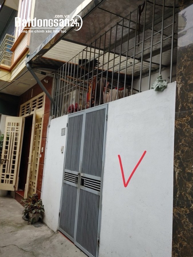 Bán gấp nhà cấp 4 ngõ 43 Tân Xuân 51m ngõ thông oto cách nhà 20m giá 4,25 tỷ. 