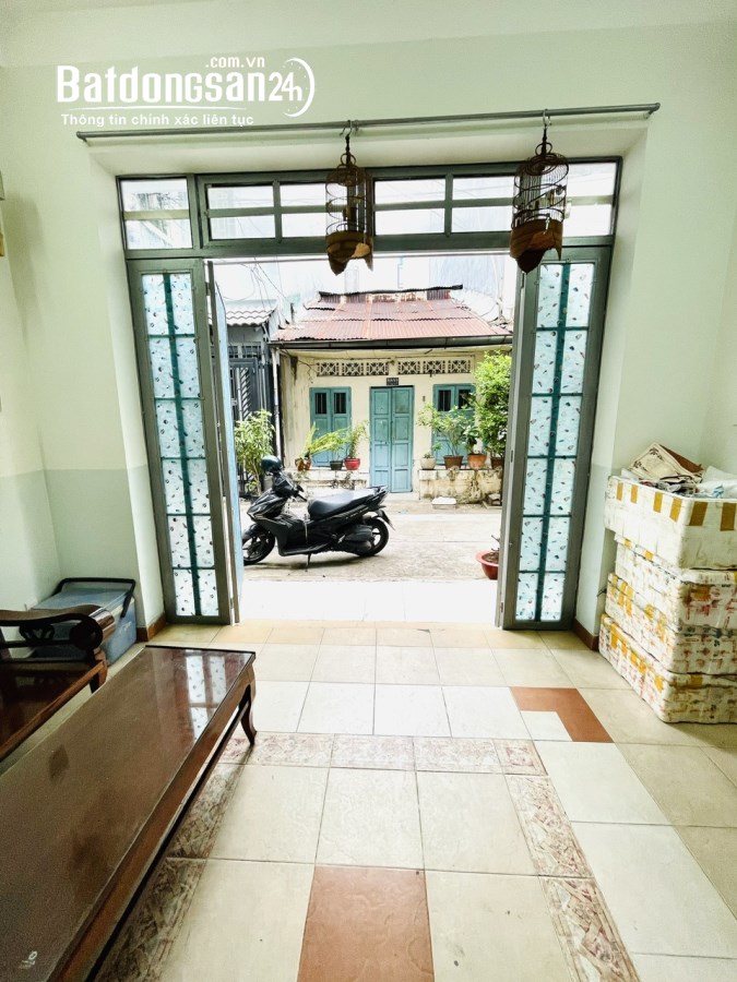 Nhà thuê 518/ Lê Văn Sỹ 45m2, hxh 4m, 3 Tầng, 3PN, 3WC, Sân thượng, Chỉ 13tr