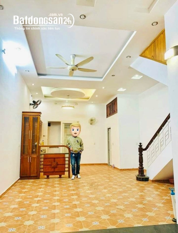 Cho thuê nhà Khuất Duy Tiến Thanh Xuân 52m x 4T x 20 triệu, ô tô tránh, kinh doanh