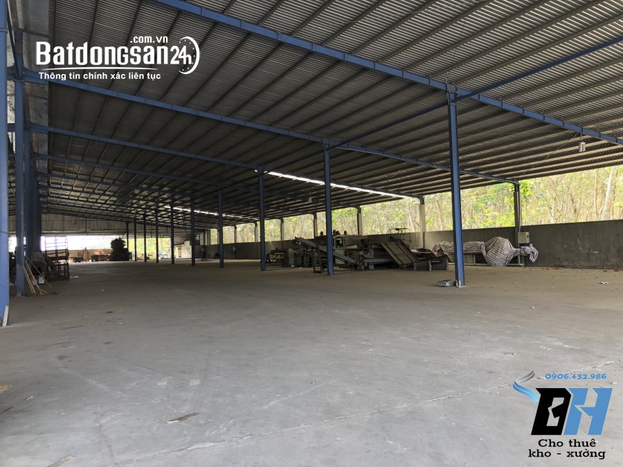 CHO THUÊ KHO DIỆN TÍCH 220M2 TRÊN ĐƯỜNG TRƯỜNG SƠN GIÁ CHỈ 11 TRIỆU