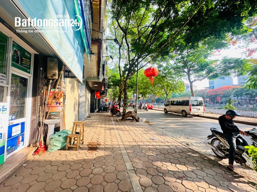 VŨ TÔNG PHAN - PHÂN LÔ Ô TÔ ĐỖ CỔNG - Ô TÔ TRÁNH - 50m RA MẶT PHỐ 