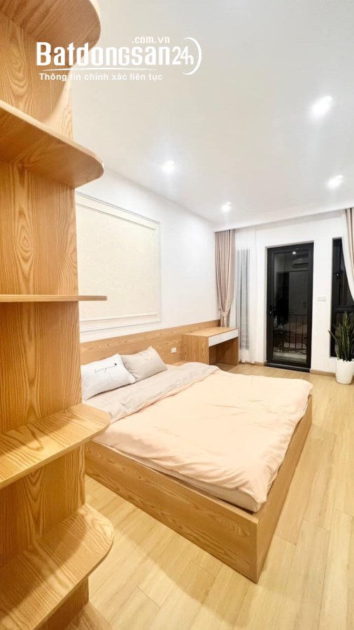 SIÊU PHẨM MINH KHAI_2 THOÁNG CỰC ĐẸP_ĐÚNG 15M RA Ô TÔ_BÃI GỬI XE CẠNH NHÀ_CHỈ 5.68 TỶ