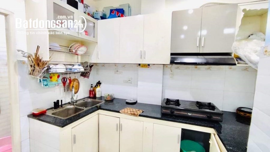 Gò  Vấp, Phan Văn Trị, DT KHỦNG 74m2, Ngang trên 4m, nhà đẹp ở ngay, nhích 6 tỷ 