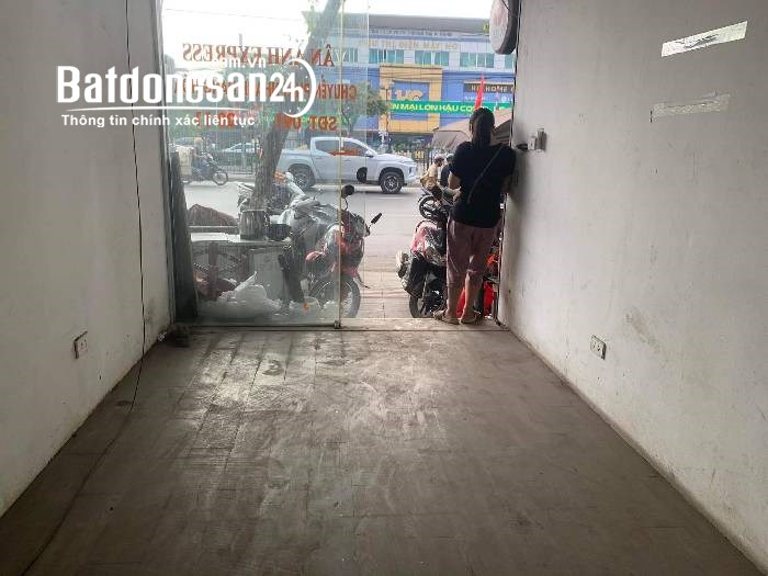 Bán nhà mặt phố Đường Giải Phóng, Phường Giáp Bát, Quận Hoàng Mai