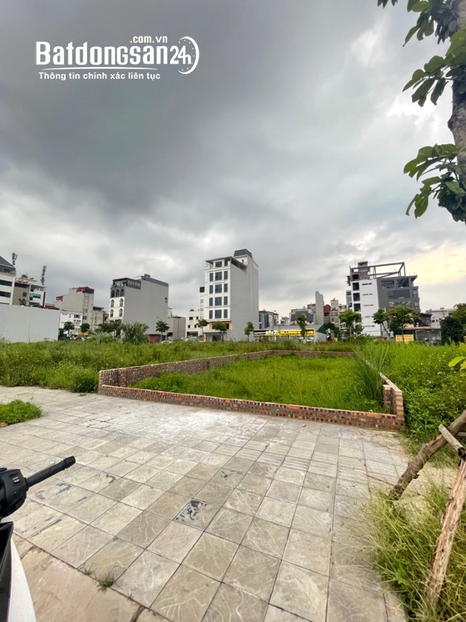 Đẹp Quá-Phân Lô Vỉa Hè-Khu Vườn Đào-Uy Nỗ-Đông Anh-DT 131m²-MT 7m-Đường Trải Nhựa