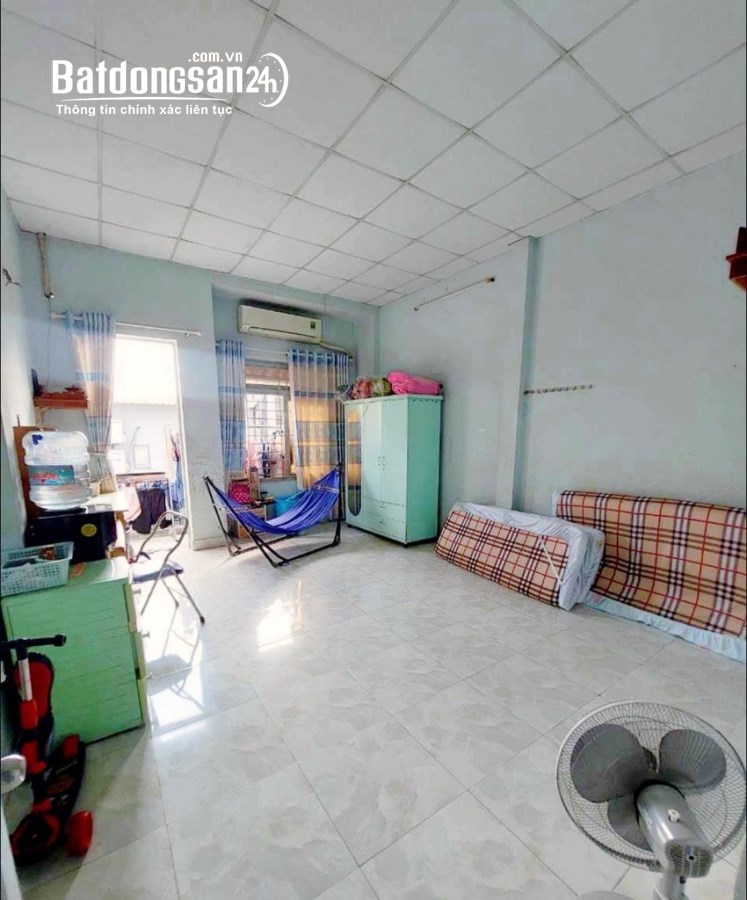 BÁN NHÀ ĐẸP, BÌNH TÂN, NHỈNH 4 TỶ, DT 52M2 NỞ HẬU, 2 TẦNG, GIÁP TÂN PHÚ