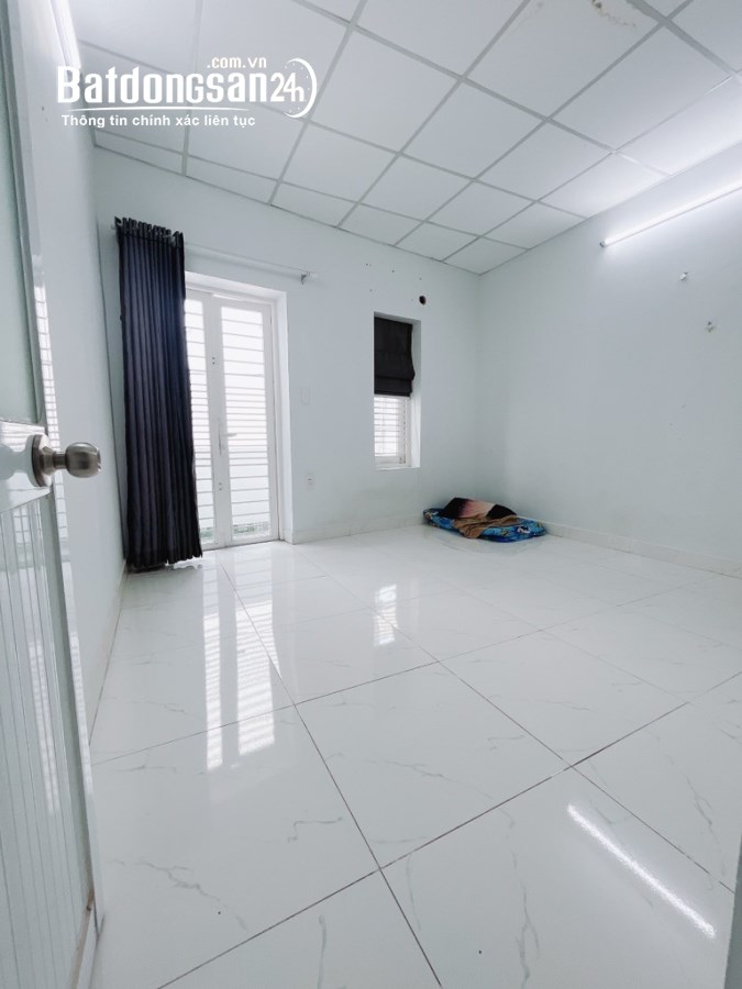 LÔ GỐC SÁT HẺM Ô TÔ - 51 NGUYỀN THỊ XÍU. P.TÂN THUẬN TÂY- QUẬN 7 GIÁ CHỈ 7 TỶ