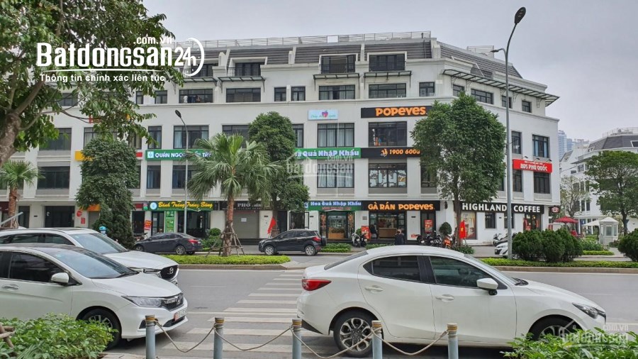 Bán nhà Lưu Hữu Phước, Mỹ Đình, Phân lô, Oto vào nhà, Sát Vinhomes, Kinh doanh, 52m2