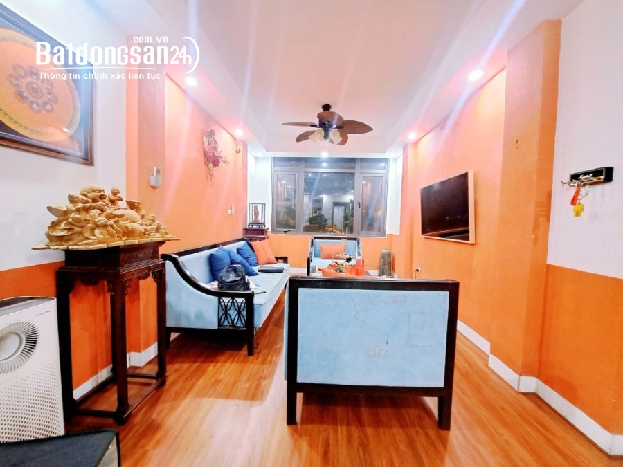 Nhà Mặt Phố Nguyễn Hữu Huân MT 4M 5 Tầng Dòng Tiền 50Tr/th 40M2 32 Tỷ 