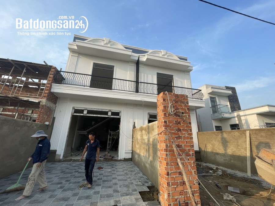 Bán Nhà Sổ Riêng 100m2 - Liền Kề Khu Dân Cư Bửu Long 3
