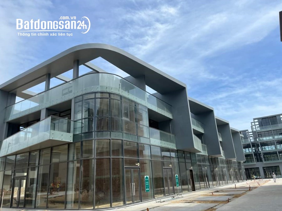 Bán nhà 5 tầng Lê Duẩn,Tuy Hòa Phú Yên chỉ 2ty6 NHHT 70%